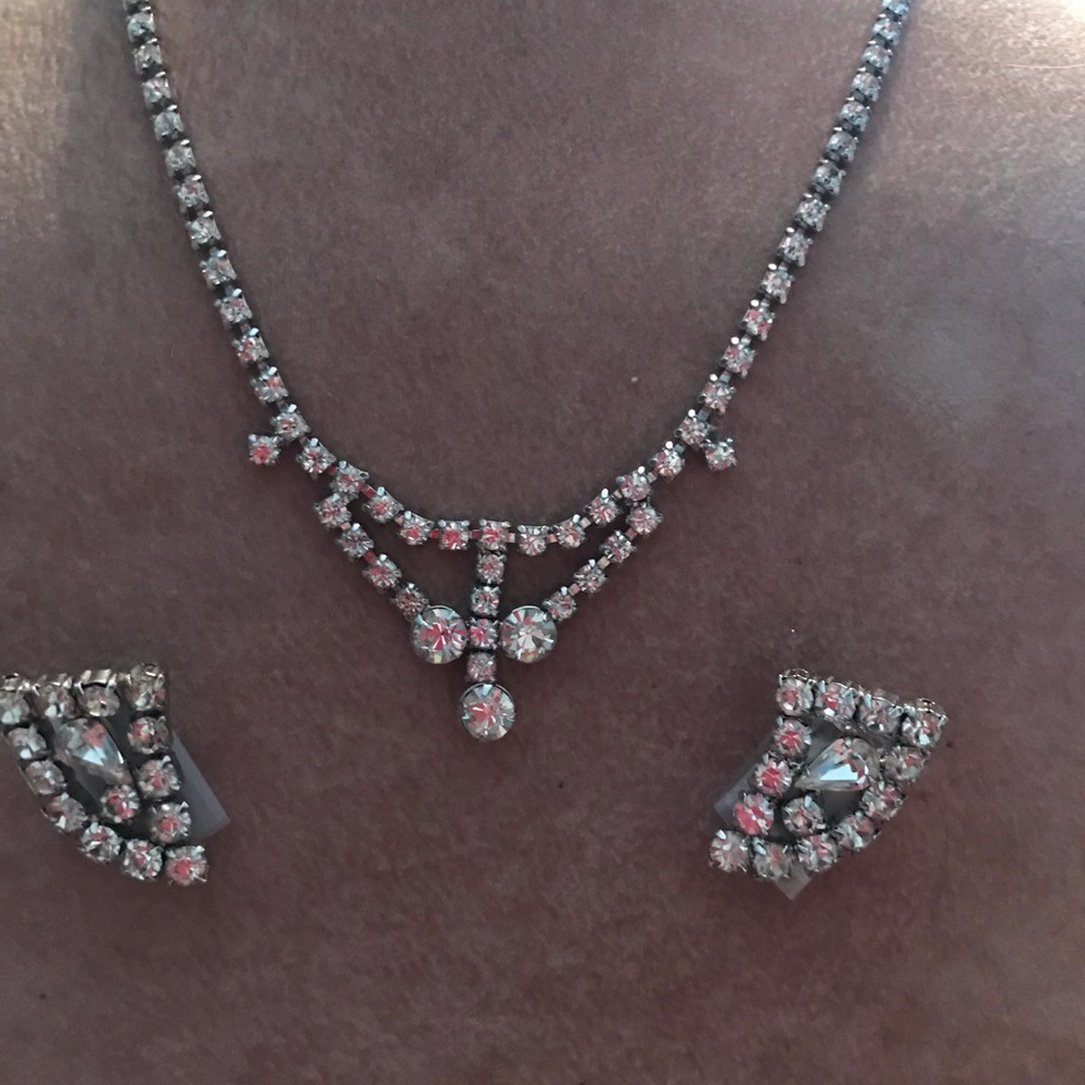 VINTAGE RHINESTONE CHOKER MATCHING CLIP EARRINGS NOS ADJUSTABLE 50'S PRONG SET